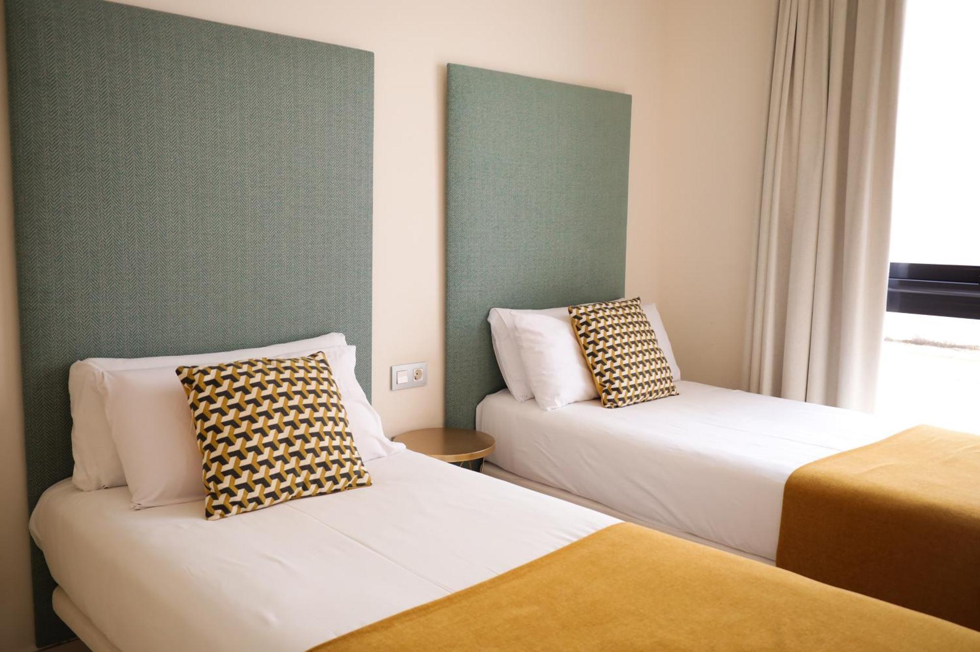 Guzman El Bueno Suites Sevilla Bagian luar foto