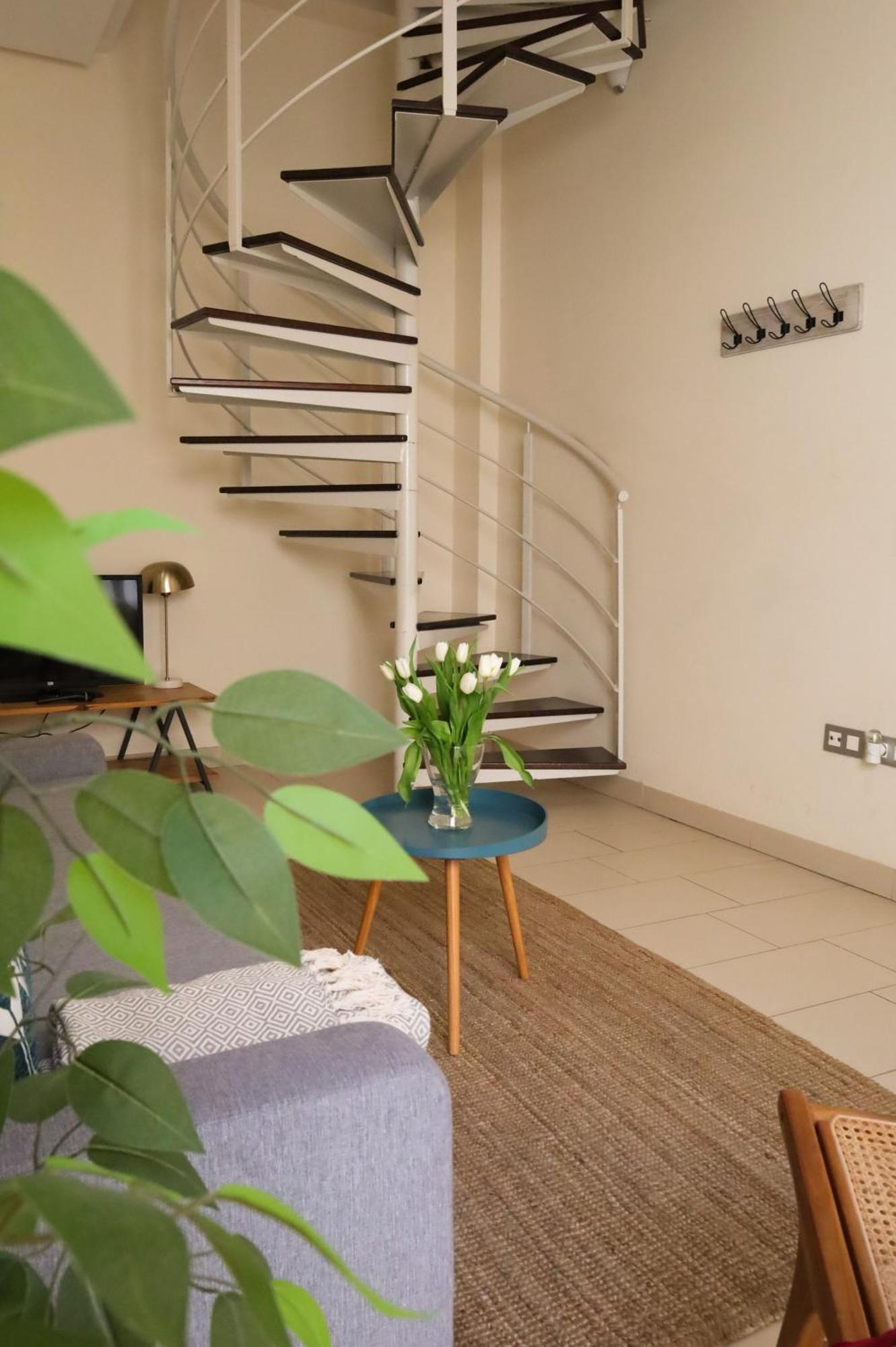 Guzman El Bueno Suites Sevilla Bagian luar foto