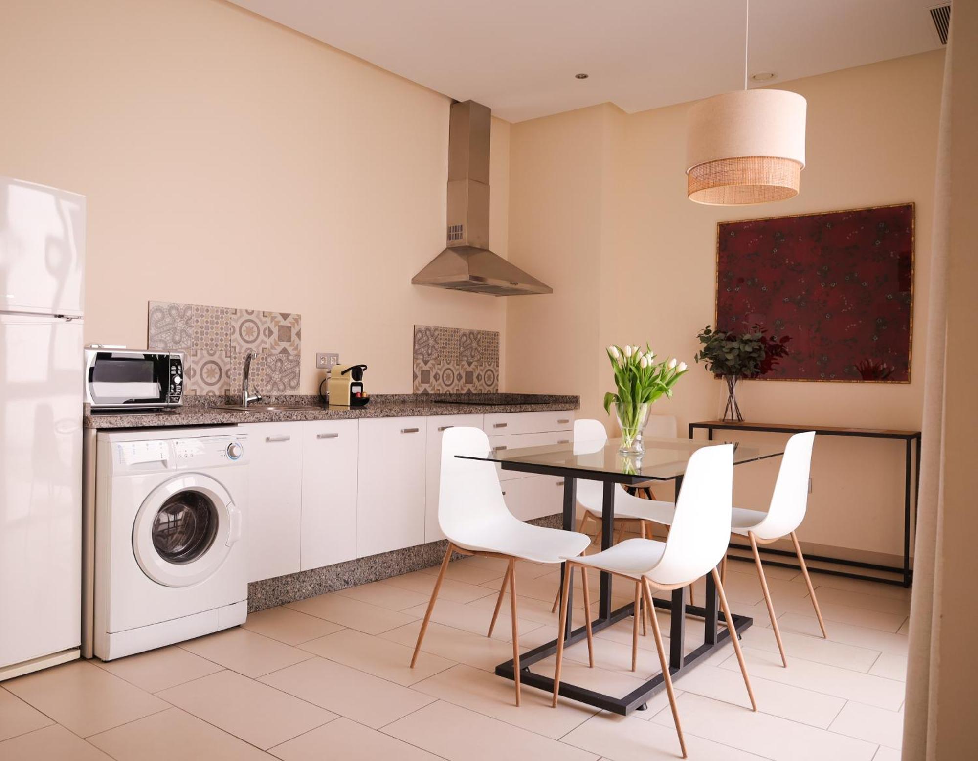 Guzman El Bueno Suites Sevilla Bagian luar foto